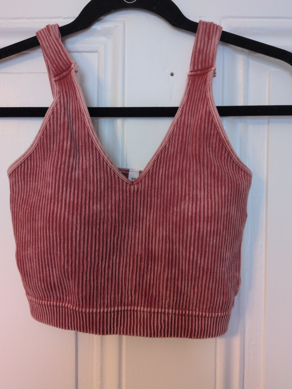 NWT Zenana Outfitters Ribbed V-Neck Cropped Tank - Rust - Picture 1 of 7